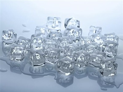 Сух лед срещу нормален лед: Каква е разликата?